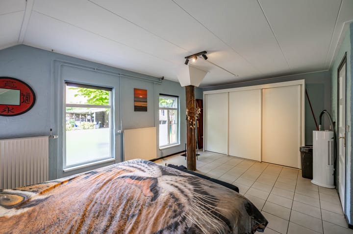 Photo 24 of Hunzeweg 38