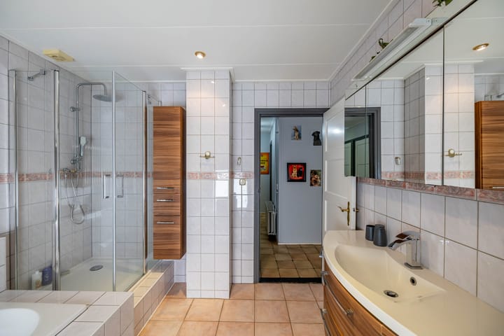 Photo 32 of Hunzeweg 38