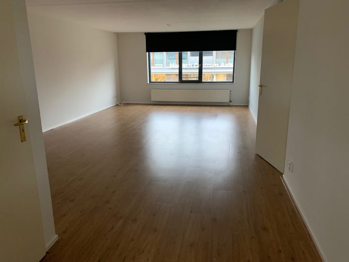 Photo 4 of Raadhuisstraat 7