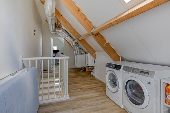 Foto 25 van Eemstraat 13-C