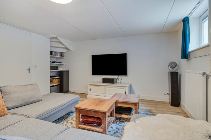 Foto 31 van Eemstraat 13-C