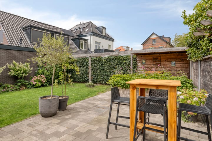 Foto 36 van Eemstraat 13-C