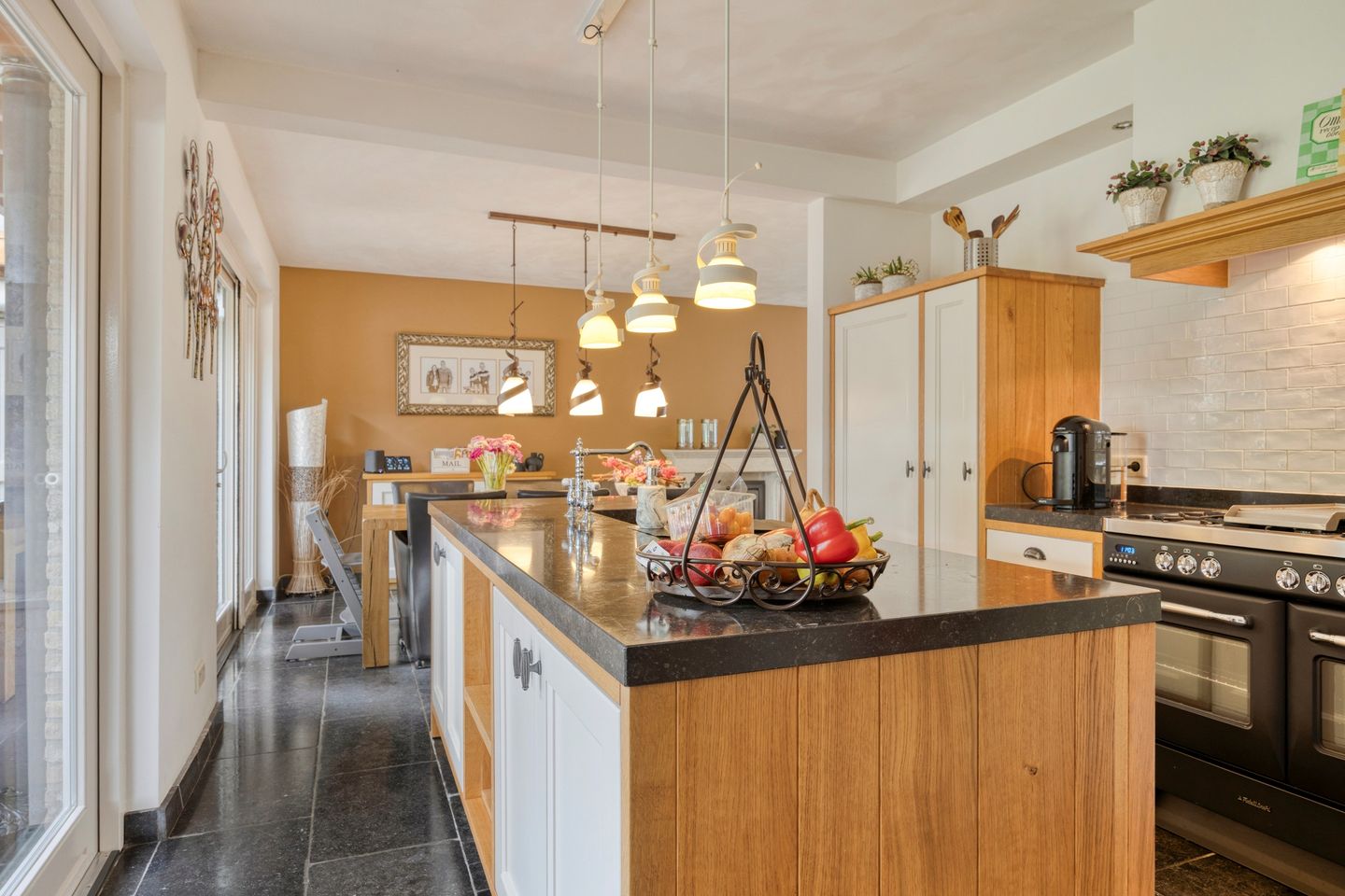 Foto 25 van Fresiastraat 90