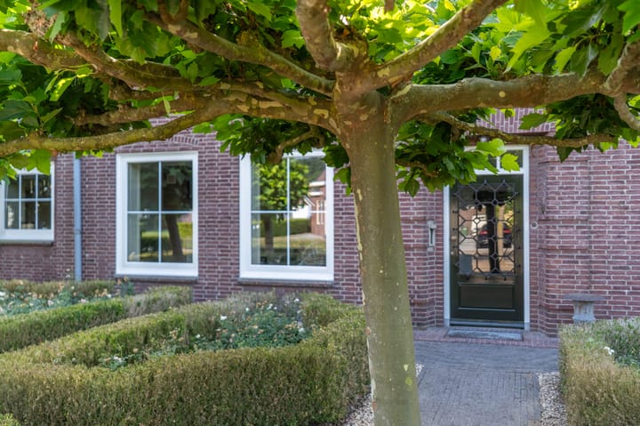 Foto 11 van Grotestraat 8