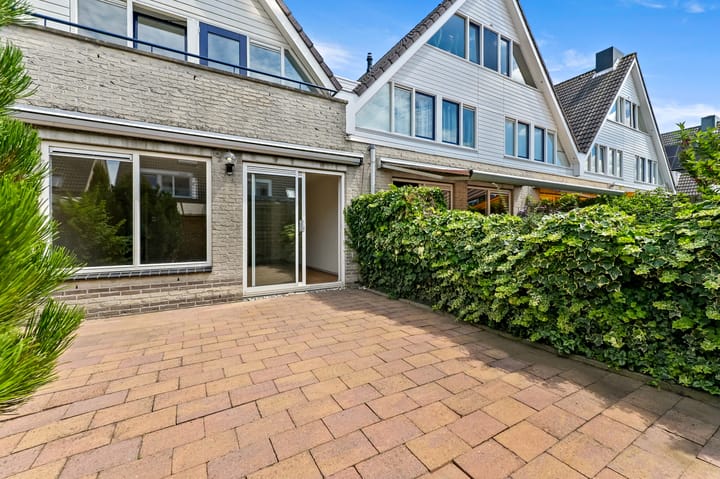 Foto 15 van Dotterbloem 29