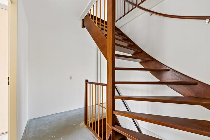 Foto 37 van Dotterbloem 29