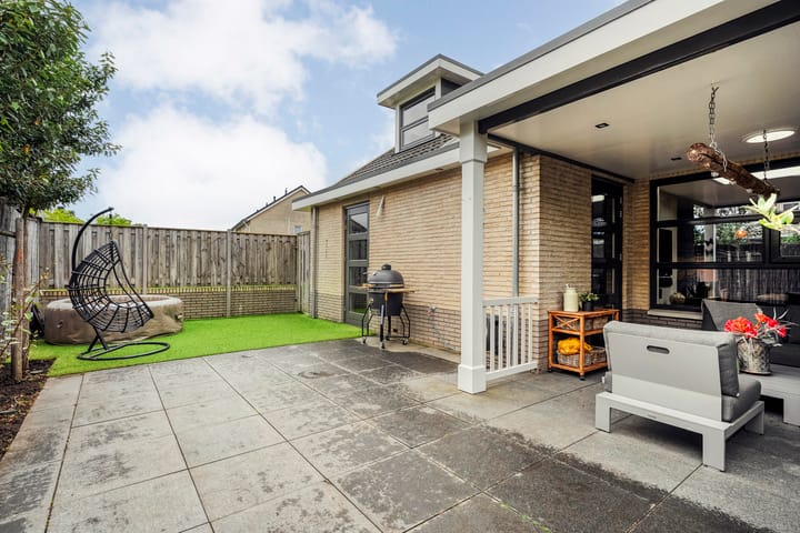 Foto 3 van Pastinaak 32