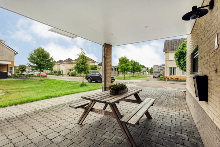 Foto 9 van Pastinaak 32