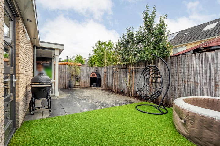 Foto 39 van Pastinaak 32