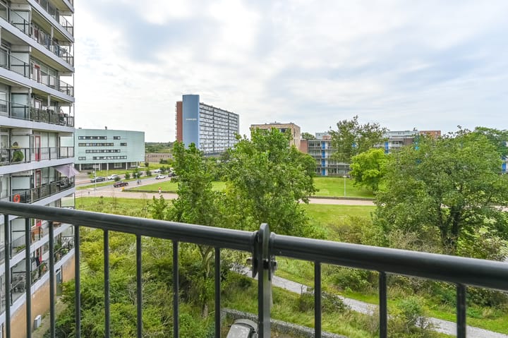 Foto 14 van Zeewijkplein 58