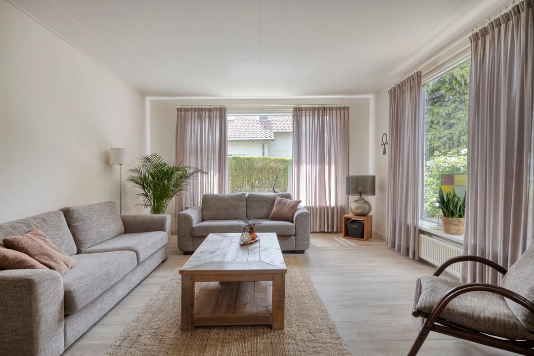 Foto 26 van Poelakkerweg 4