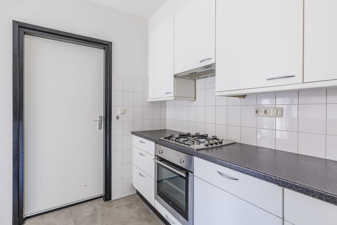 Photo 13 of Röntgenstraat 6