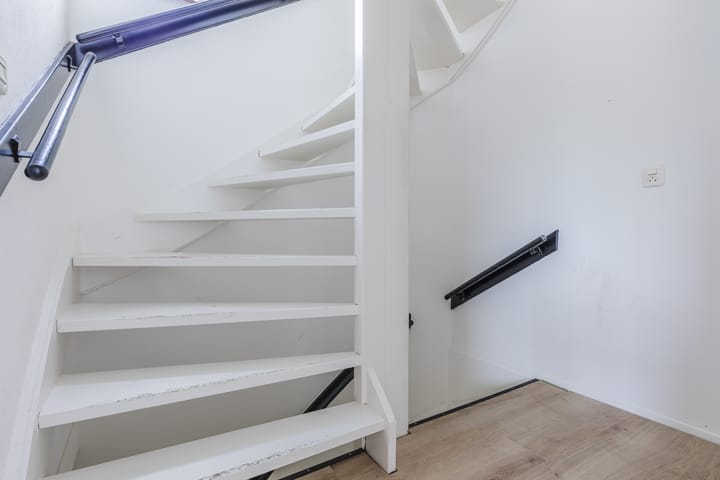 Foto 16 van Röntgenstraat 6