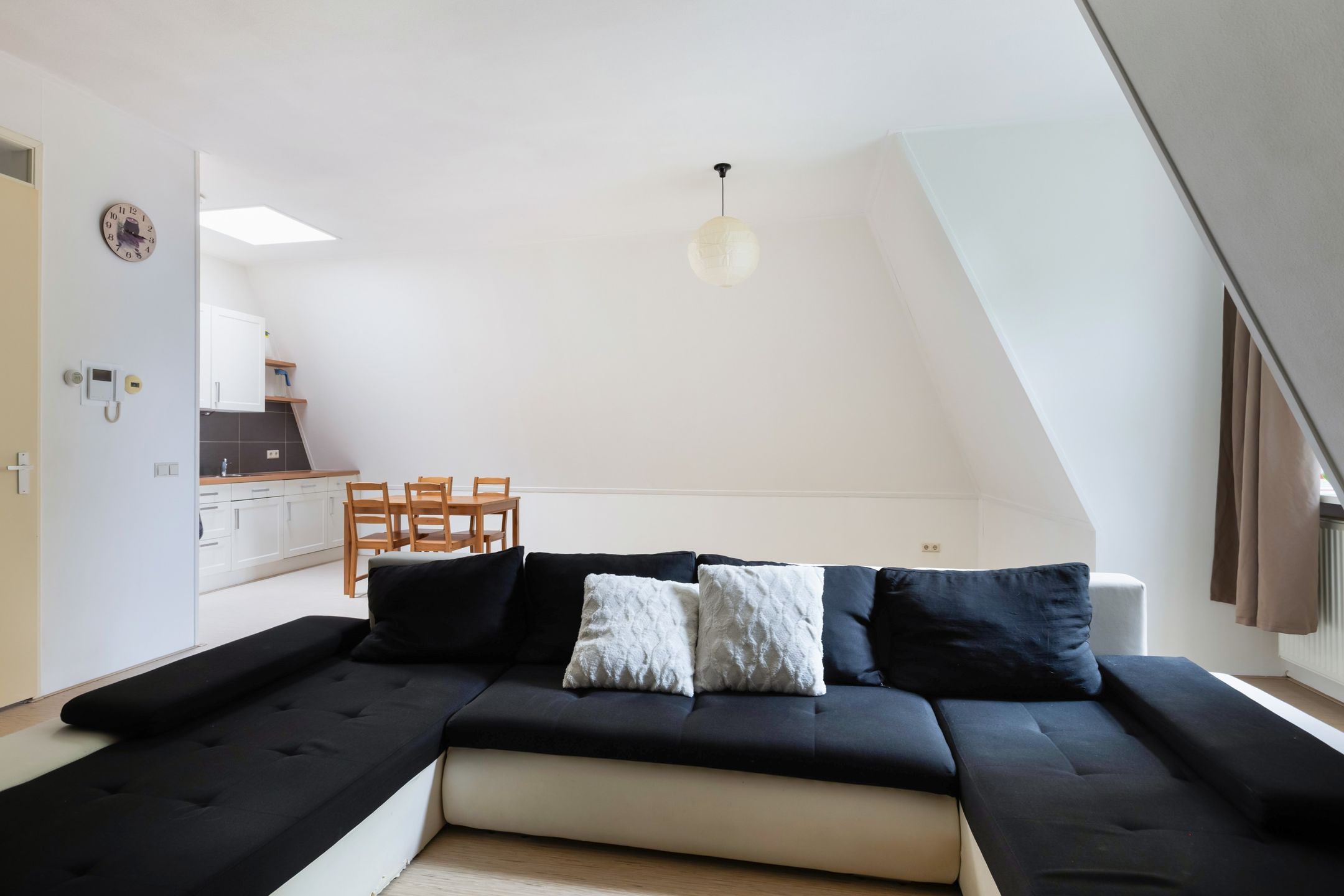 Photo 9 of Dorpsstraat 65-D