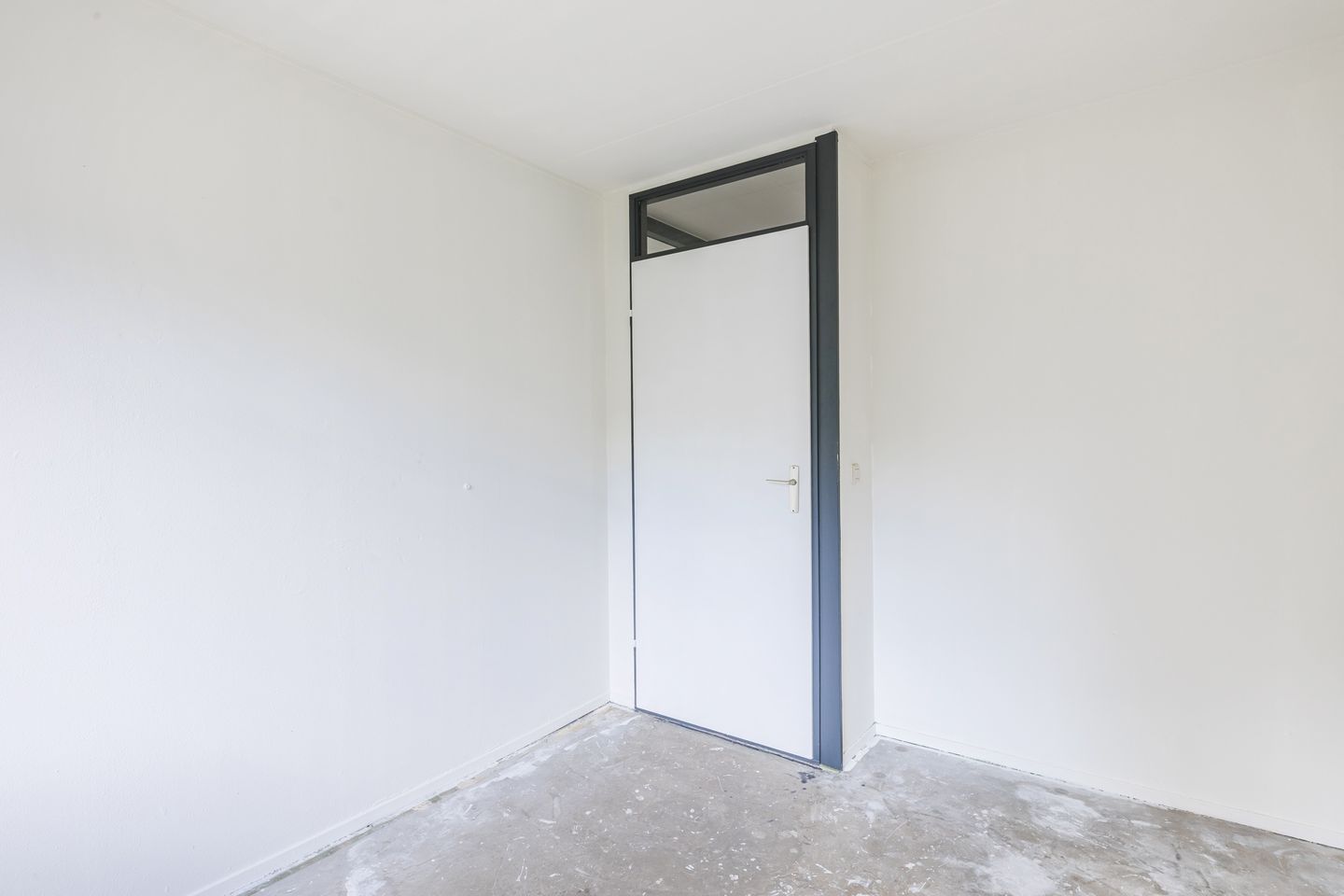 Photo 19 of Röntgenstraat 6