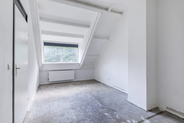 Foto 30 van Röntgenstraat 6