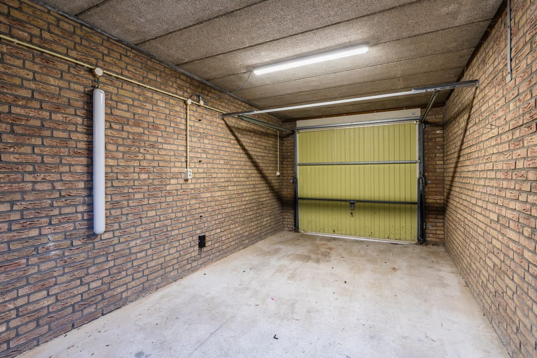 Photo 37 of Röntgenstraat 6