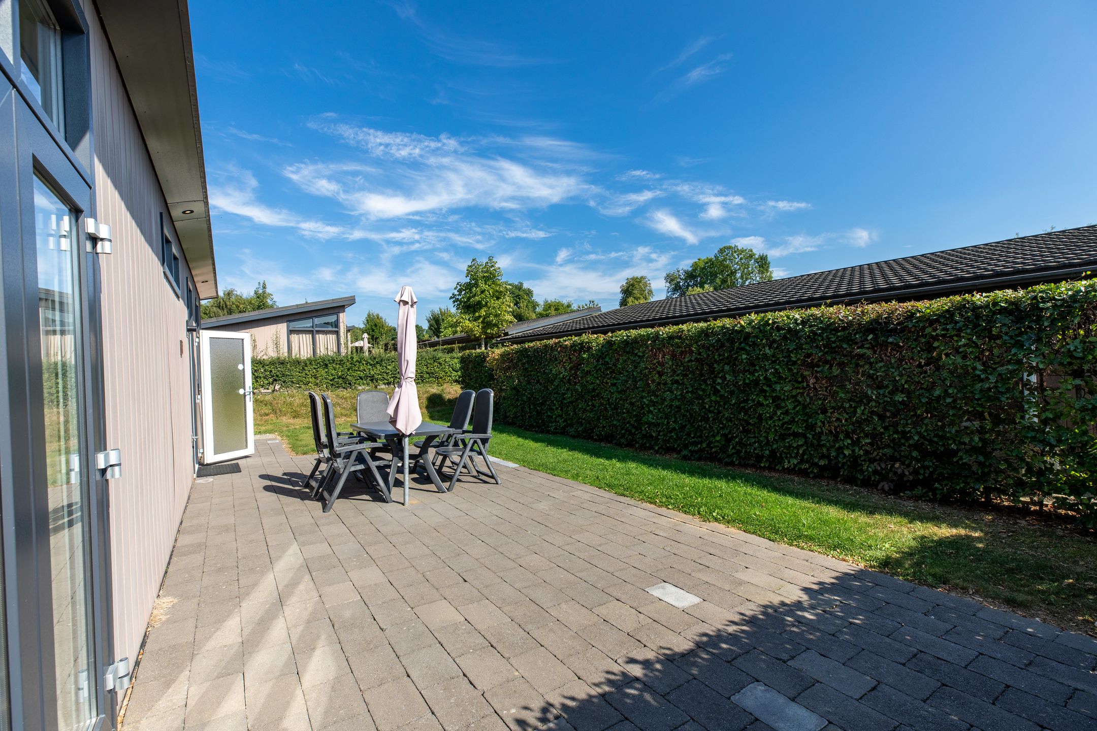 2-bedroom freehold villa in Schin op Geul — photo 4 of 5