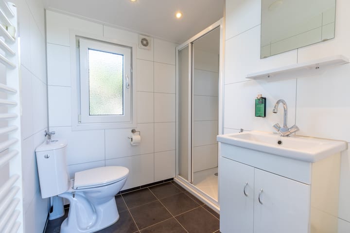 Photo 12 of Valkenburgerweg 128-132