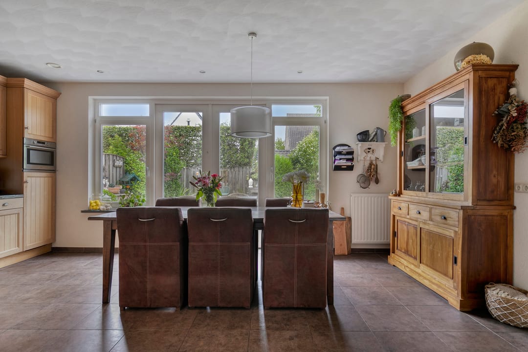 Foto 8 van Millekens 10