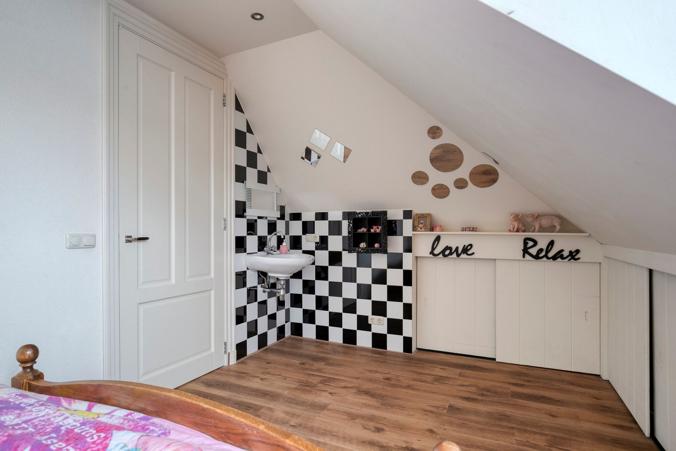 Foto 27 van Millekens 10