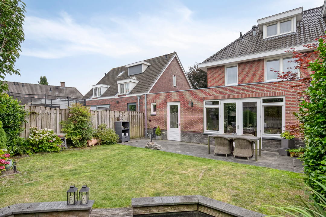 Foto 32 van Millekens 10