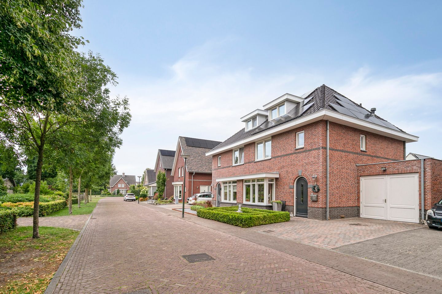 Foto 35 van Millekens 10