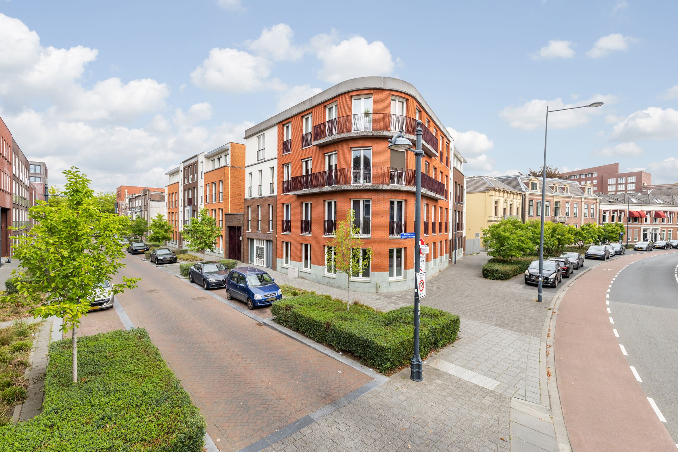 Foto 6 van Menno van Coehoornstraat 2-B8