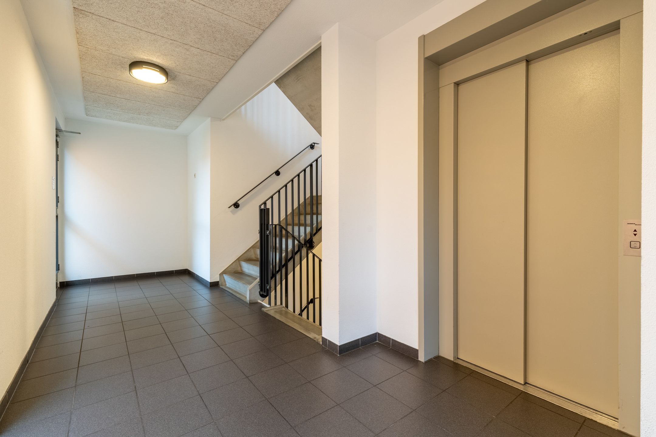 Foto 9 van Menno van Coehoornstraat 2-B8