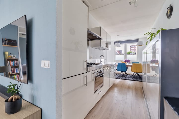 Foto 22 van Menno van Coehoornstraat 2-B8