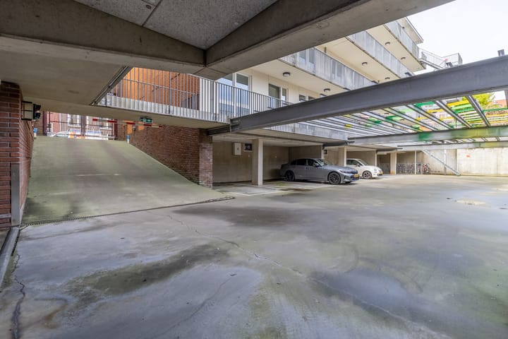 Foto 38 van Menno van Coehoornstraat 2-B8