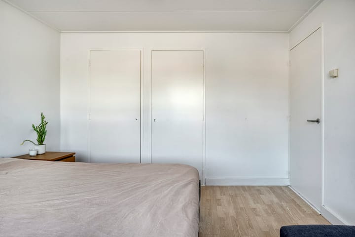 Photo 28 of Wentholtstraat 49