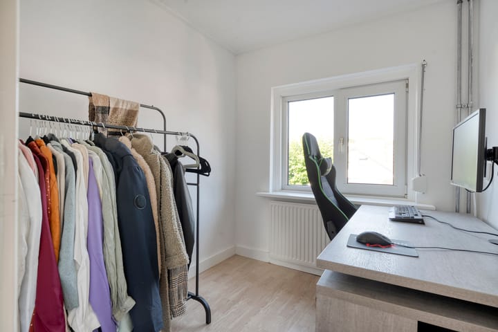 Photo 29 of Wentholtstraat 49