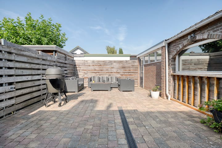 Photo 43 of Wentholtstraat 49