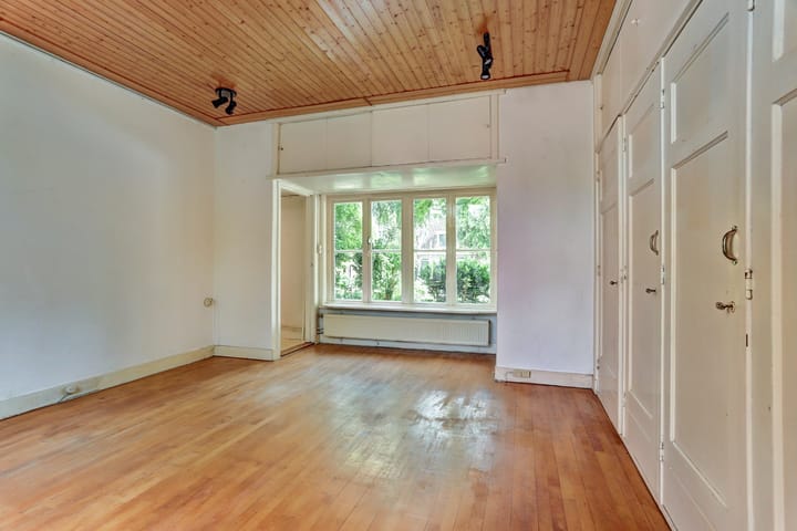 Photo 15 of Lytsedyk 10