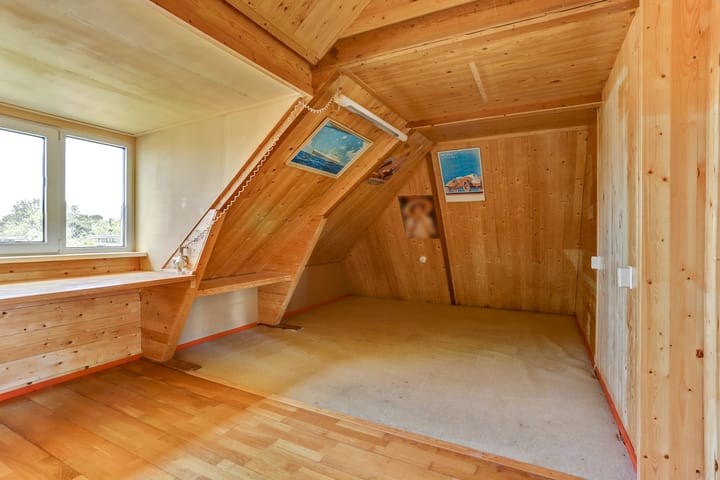 Photo 25 of Lytsedyk 10