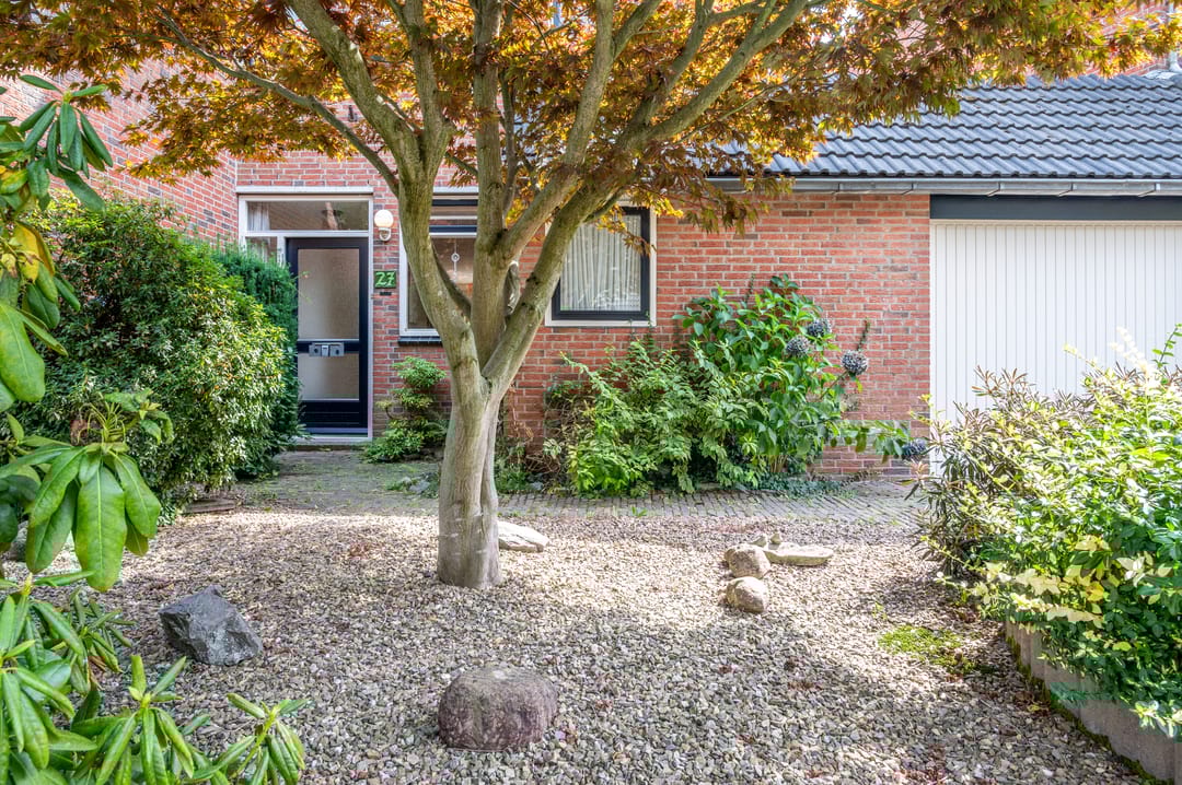 Photo 2 of Vossehol 27