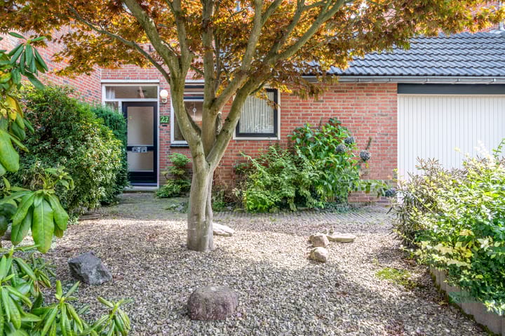 Photo 2 of Vossehol 27