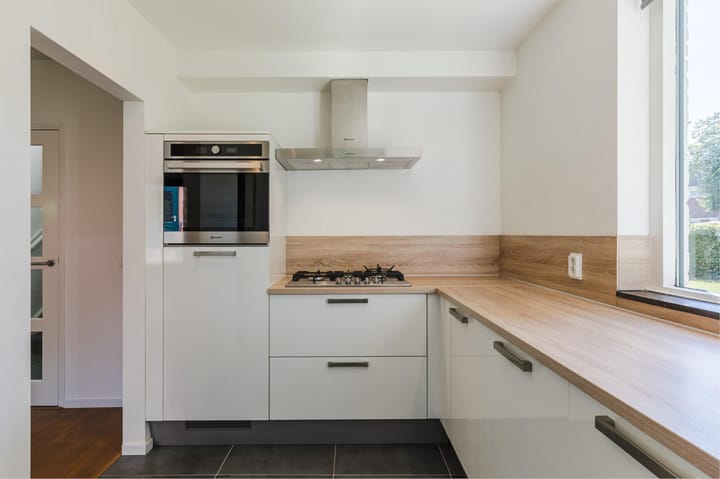 Foto 3 van Gouverneur Baron van Hövellplein 24