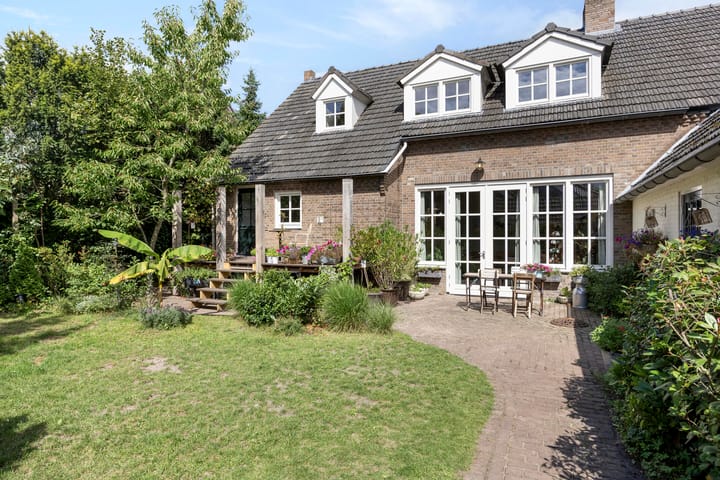 Foto 36 van Pastoor Castelijnsstraat 48