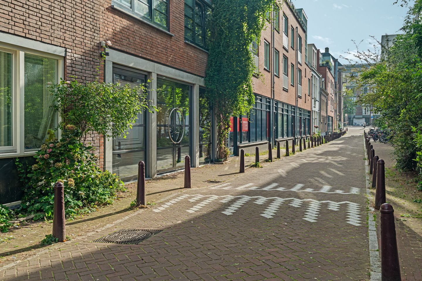 Bekijk foto 2 van Passeerdersstraat 45