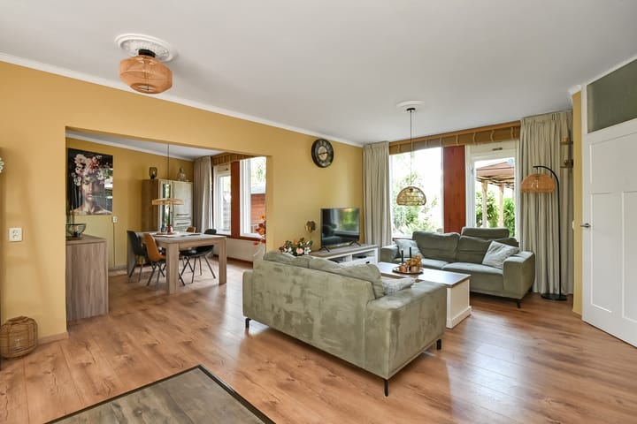 Foto 5 van Zellersacker 2120