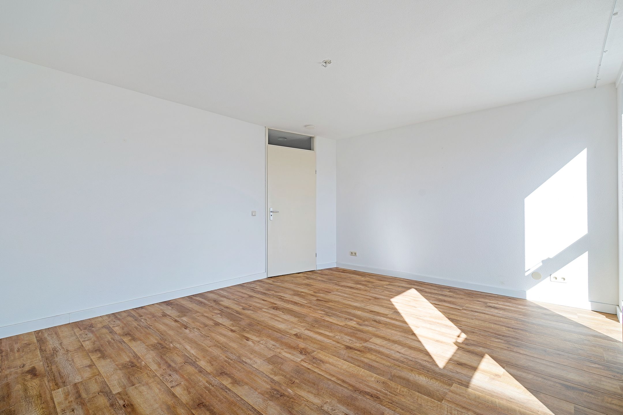 Foto 30 van Bevrijderslaantje 50