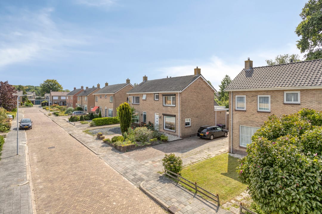 Foto 26 van Dahliastraat 18