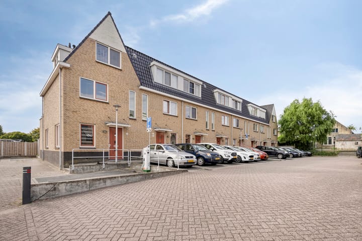 Foto 1 van Schoolstraat 126