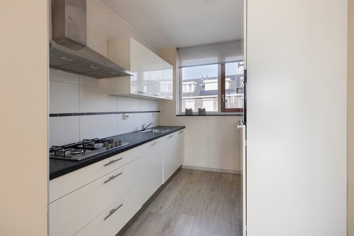 Foto 12 van Schoolstraat 126