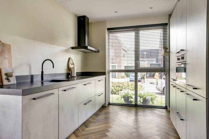 Foto 8 van Kokerbijl 8