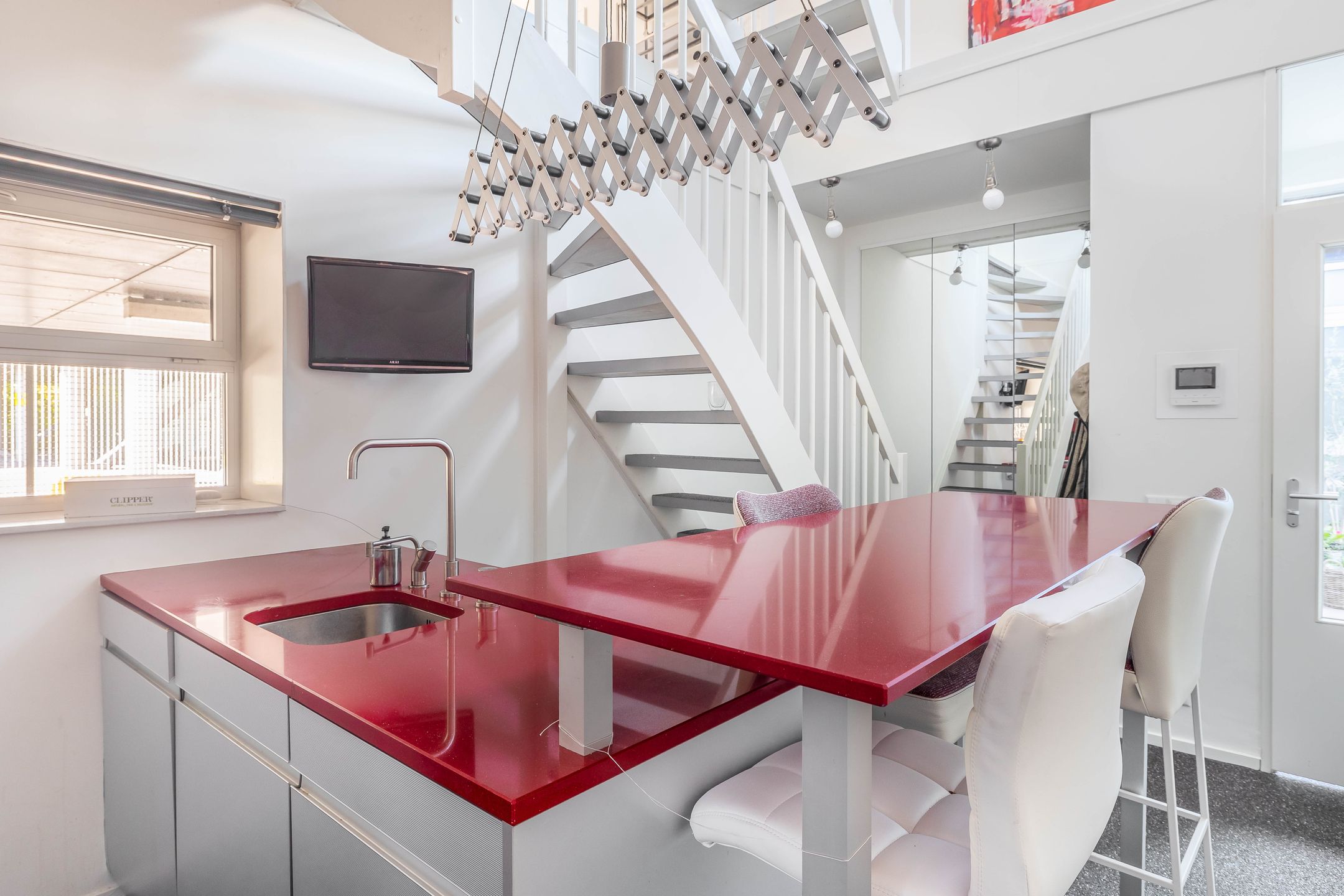 Foto 9 van Zwembadweg 17