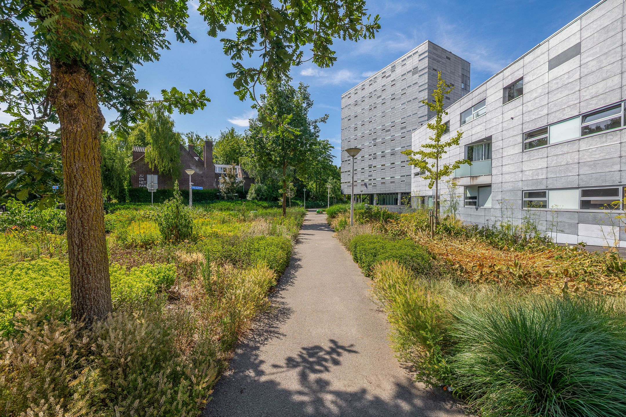 Foto 36 van Zwembadweg 17