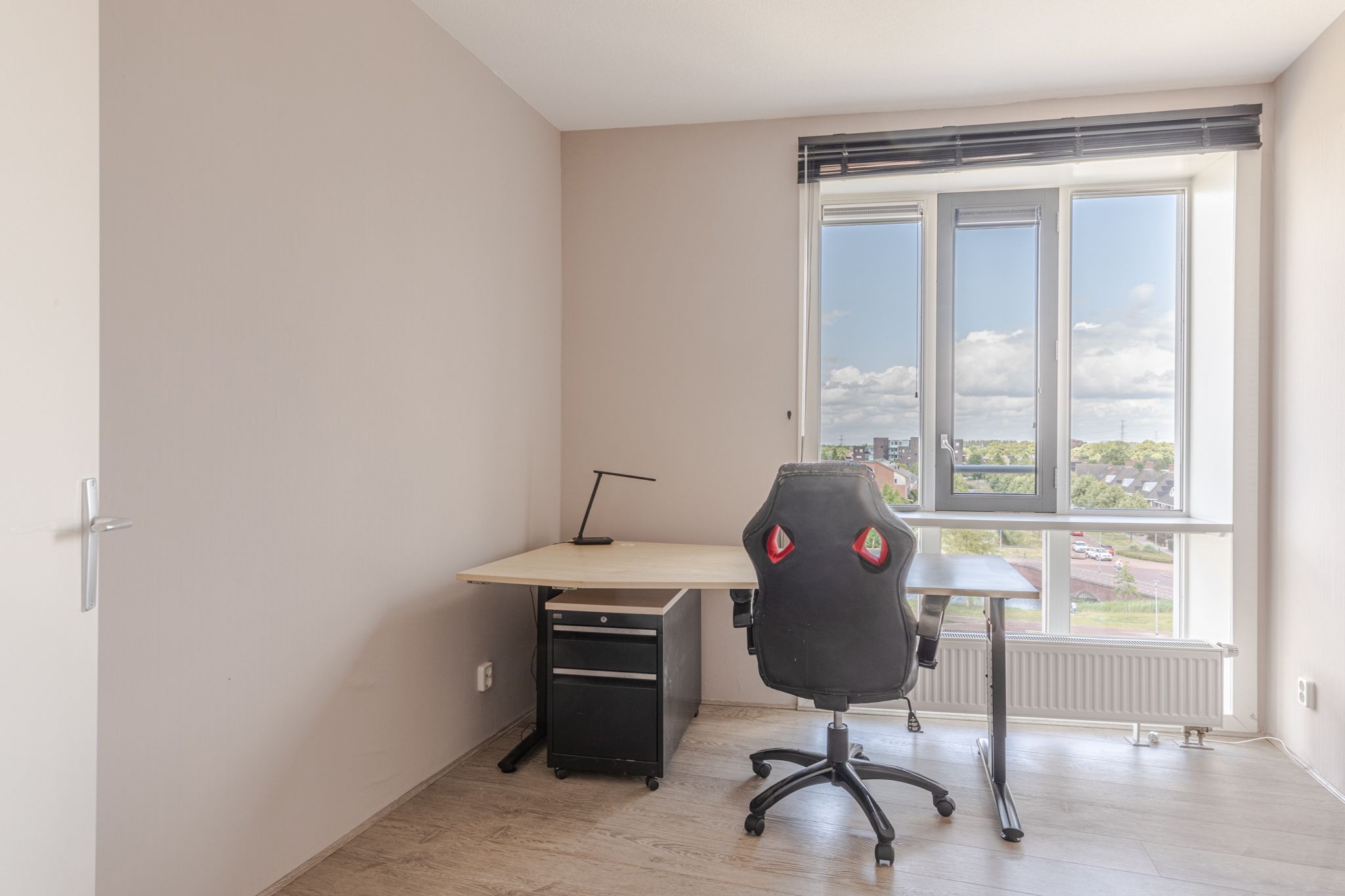 Photo 24 of Schoolstraat 17